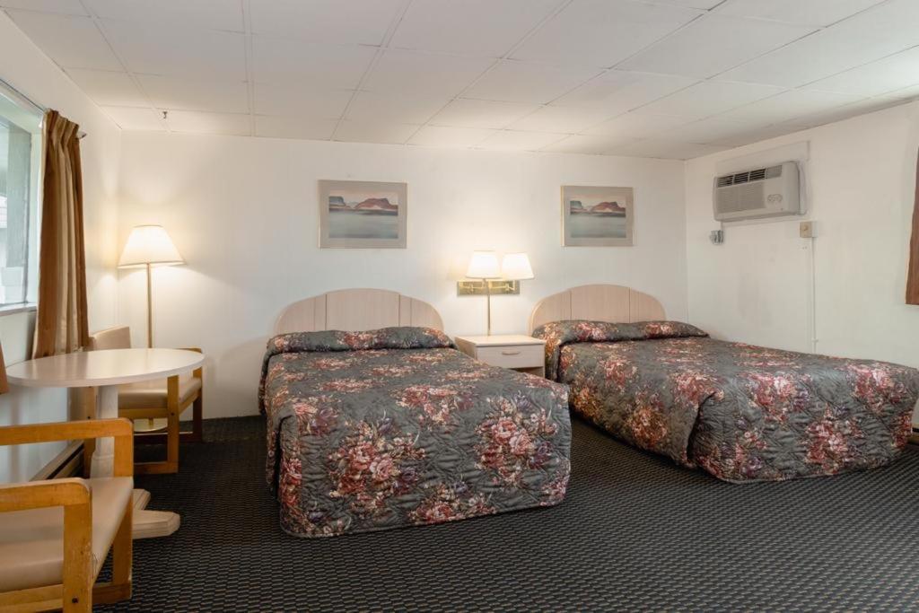 Dubois Manor Motel Eksteriør bilde